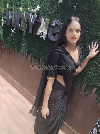 trans girl SomyaJaan 5373671