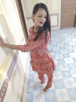 trans girl SomyaJaan 9875566