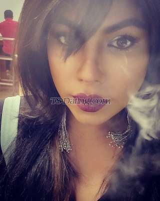 trans girl Soniyaa 3656451