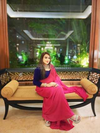 trans girl Soniyaa 9486275