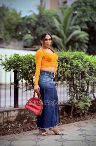 trans girl Soniyats 6917750