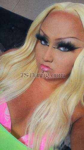 trans girl SteviiSixxx 9311962