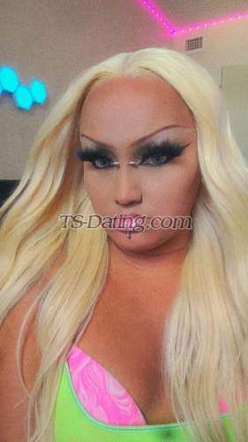 trans girl SteviiSixxx 9312093