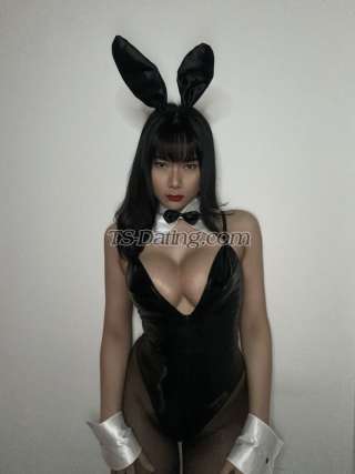 trans girl SuriRaisa 2978631