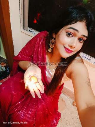 trans girl Suviiroy 6822102 trans girl Suviiroy 6822102