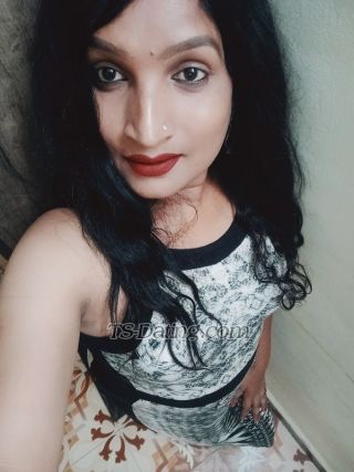 trans girl Swara143 6813728