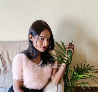 trans girl SweetPihu 8151516