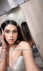 Sweetlove21 Sofia Transex I’m a warm, confident, and open-minded trans woman who loves good conversation, laughter, and genuine connection. I believe attraction starts with energy and respect. If you’re kind, positive, and know how to enjoy the moment, we’ll get along perfectly.
