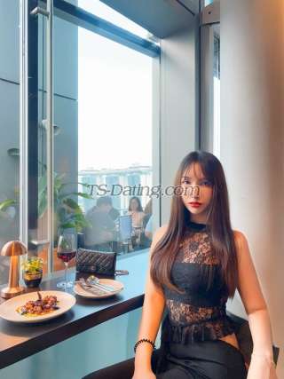 trans girl Synddy 8200514