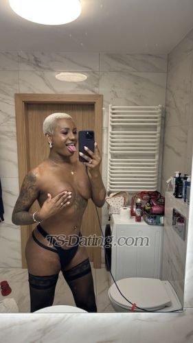 trans girl sarahmulata 1155054