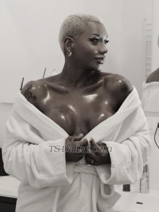 trans girl sarahmulata 1466634