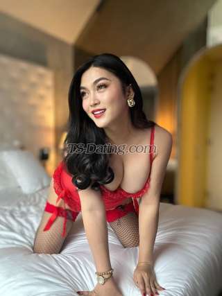 trans girl seductiveXzoe 8906438