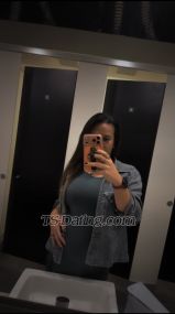 shikakyle06 Cheras Transex Je ne suis pas le genre de personne que tu ramènes à la maison… Je suis celui que tu lui caches. 💋 Salut, Je suis une TG courbée et confiante basée à Kuala Lumpur. Doux là où vous le souhaitez, dense là où il vous excite. Je ne me contente pas de divertir, je ruine vos attentes 😘 ❌ Je ne suis pas fan des TOP — j’aime mes hommes dominants, pas délirants. 💍 Si vous êtes marié… c'est encore mieux. Je suis votre douce évasion que vous n'avez jamais vue venir. 💦 Et soyons clairs, ma chérie : pas de pêche ici, juste un gros bâtonnet juteux. Ne dis pas que je ne t'ai pas prévenue ! 😏 ✨ SORTIE UNIQUEMENT. 📬 Télégramme : @duchesswithlurve