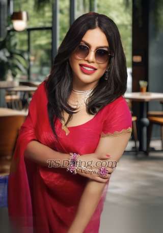 trans girl shrutiborkar1 0164340