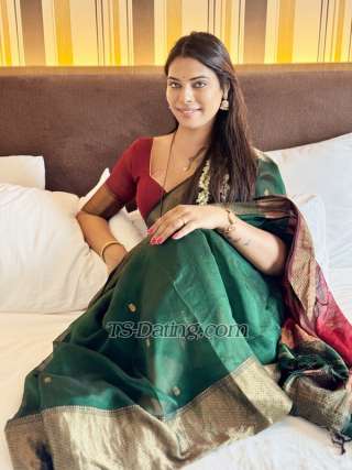 trans girl silkjaan 1025972