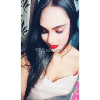 trans girl simranbanny 6323444