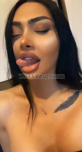 trans girl slutdoll 0180817