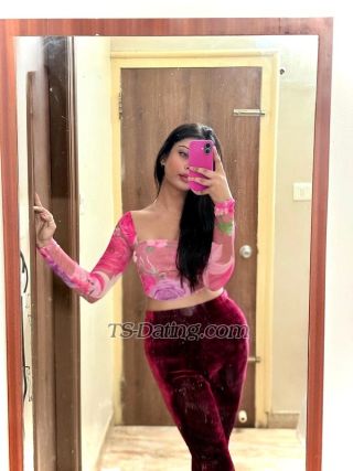 trans girl sultryBongTS 5780573