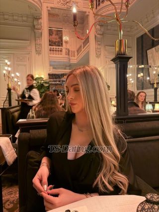 trans girl THIANAHOT16 3594435 trans girl THIANAHOT16 3594435