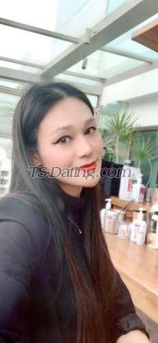 trans girl TSClaudia 0390669