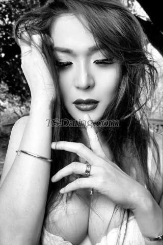 trans girl TSHotKitkat 1784880