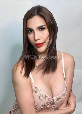 trans girl TSKELSEY 6463950