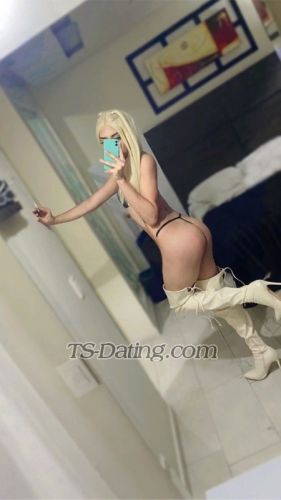 trans girl TSLunaHura 9827086