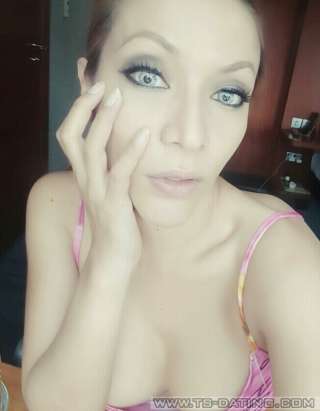 trans girl TSSHARLYN 8364821