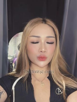 trans girl TSTrixswey 0693243