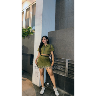 trans girl TShoneybee 0731475