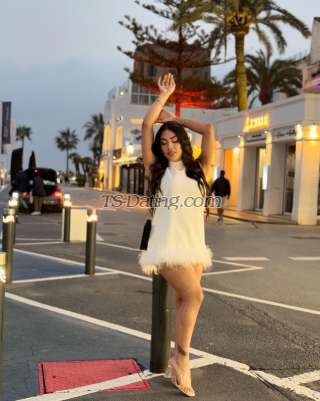 trans girl Tabata20cm 1052803