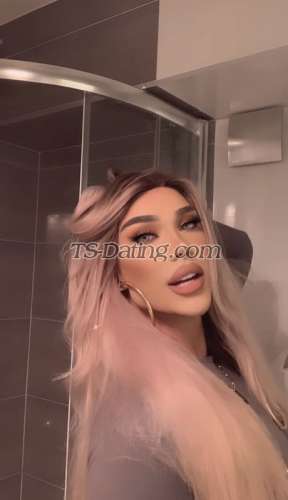 trans girl Taniax 4435881