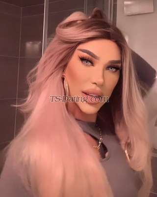 trans girl Taniax 4435895