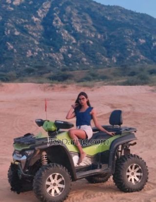 trans girl Tanishkaa 8836118