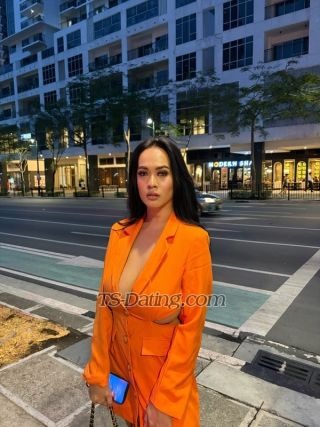 trans girl Tastypaula30 0478349