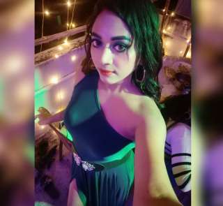 trans girl stunniglayra 6987329