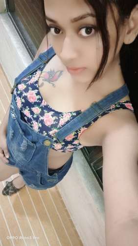 trans girl stunniglayra 7019045