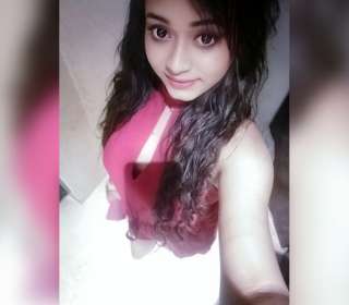 trans girl stunniglayra 7084055