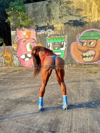 trans girl ThaizGomes 0626105