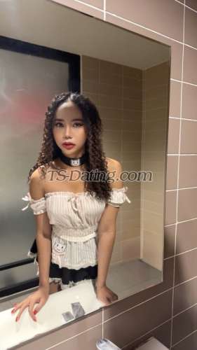 trans girl Thamita 7409125