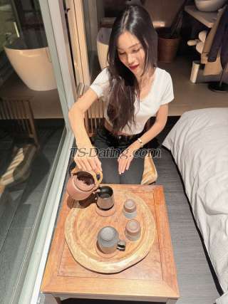 trans girl Thanarin 8268990