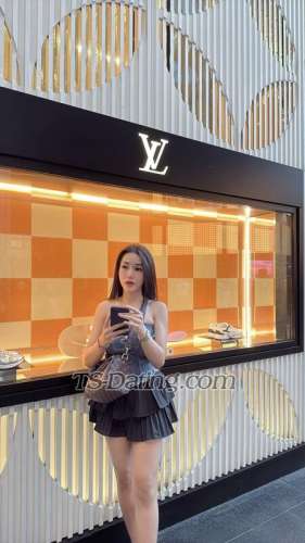 trans girl Thaniahasibu 2913423