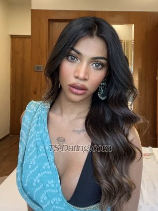 trans girl TheRihana 6257994