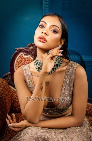 trans girl TheRihana 7348999