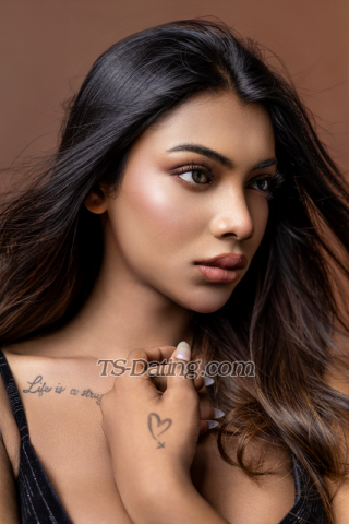 trans girl TheRihana 8122923