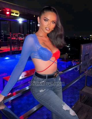 trans girl TheViVas 8953067
