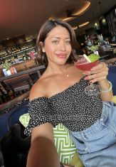 Tiara Eve Bali Transex Hello world I'm Indonesian Trans Woman

Yes I'm well done from the oven and fresh from the ocean

I am:
- Lovely person
- Easy going
- Humorist
- Knowledgeable
- Honest

and feel free to invite me for coffee or dinner!
