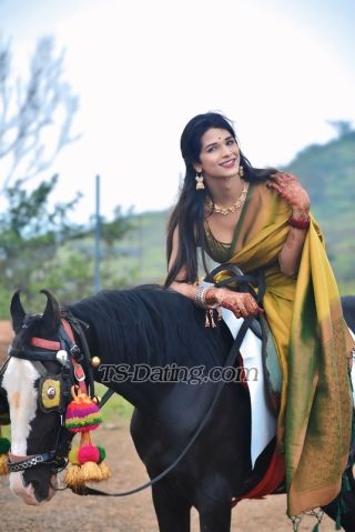 trans girl Tinaa20 7931100