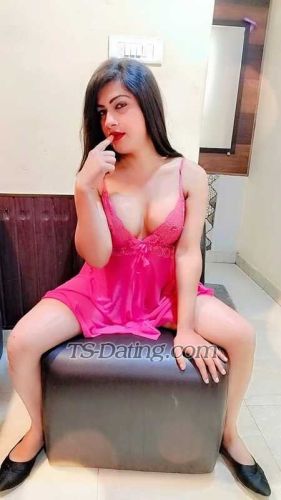 trans girl Tinaa69 0684821