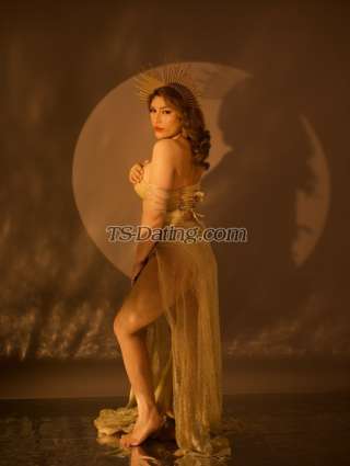 trans girl TopBigQueen 4722674